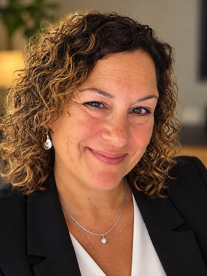 Vendor of the Month: Lisa McCarty with K-12 Business Development Manager